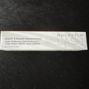Nulastin Eyelash Serum